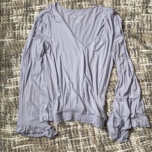 🌸 3/$25 American Eagle Bell Sleeve Top 🌸